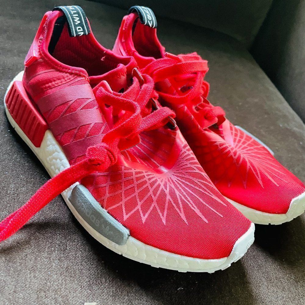 NEW Adidas NMD R1 runner w Lush Red White S79385 38 2/3 EUR